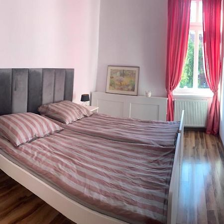 Ferienwohnung Kamienica Chorzów Exterior foto